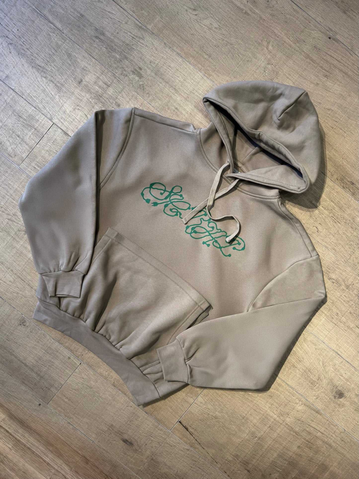 “TaNLLeNtLeSs” HOODIE BEIGE